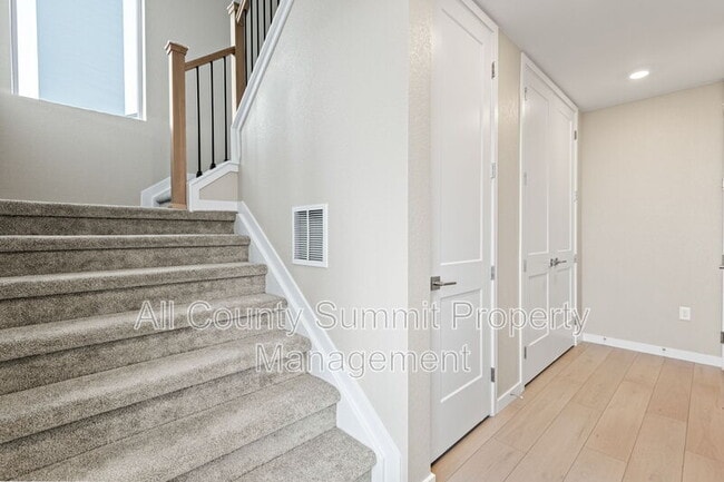 Building Photo - 12014 Octave Ave
