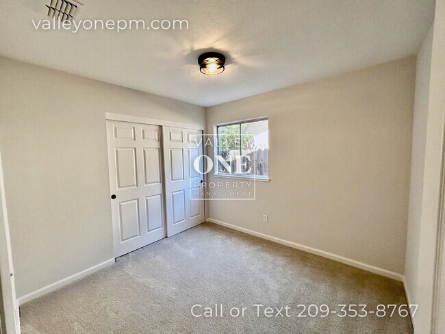 Building Photo - 808 Tassajara Ct