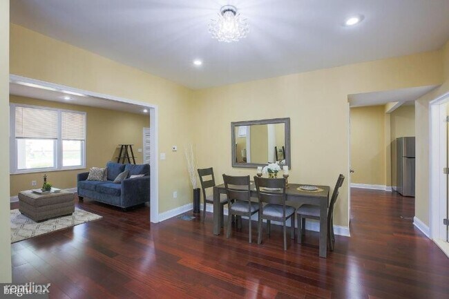 Building Photo - 5 br, 3 bath House - 5311 Gwynn Oak Ave