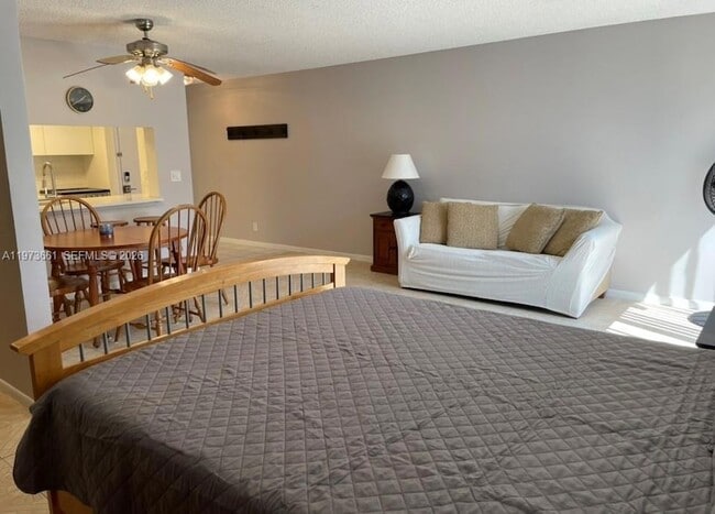 Building Photo - 10001 W Atlantic Blvd