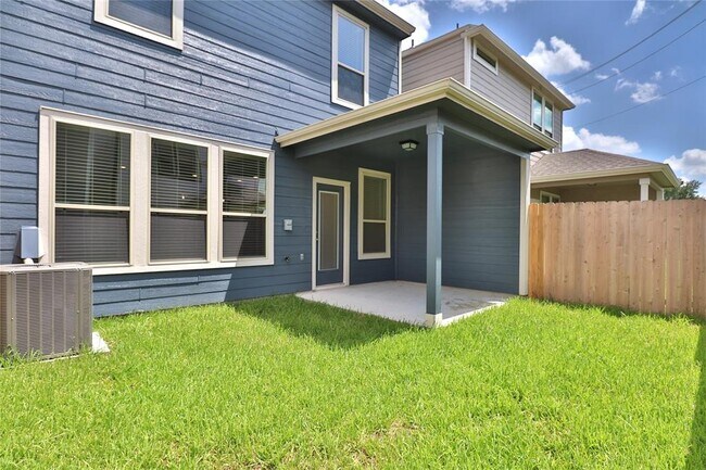 Building Photo - 10506 Blankiet Ln.