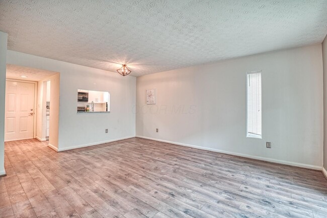 Building Photo - 940 Quay Ave