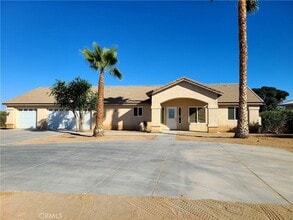 Building Photo - 13115 El Rio Rd