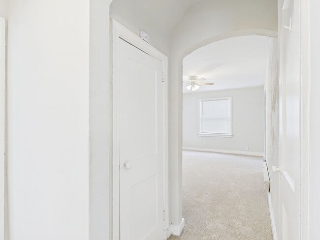 Building Photo - 602 E Brookland Park Blvd