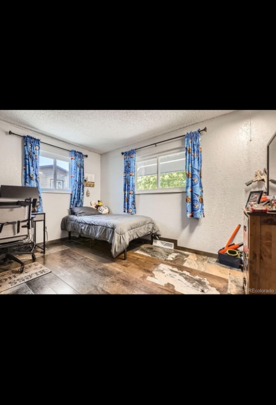 Building Photo - 1977 Altura Blvd