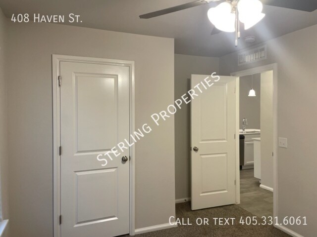 Building Photo - 408 Haven St