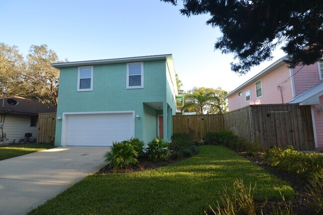 Building Photo - Gorgeous Upgrades!! St. Augustine Beach 2/...