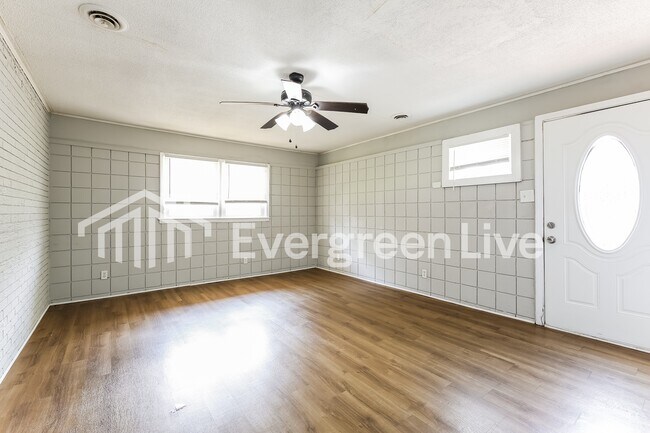 Building Photo - coming soon