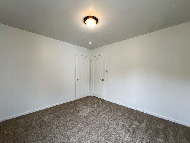 Building Photo - 1624 Ora Dr