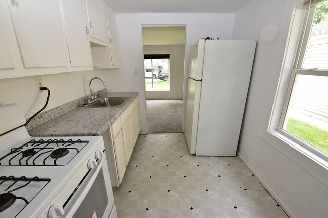 Building Photo - South Bend 2 Bedroom Home for Rent in Keller Park