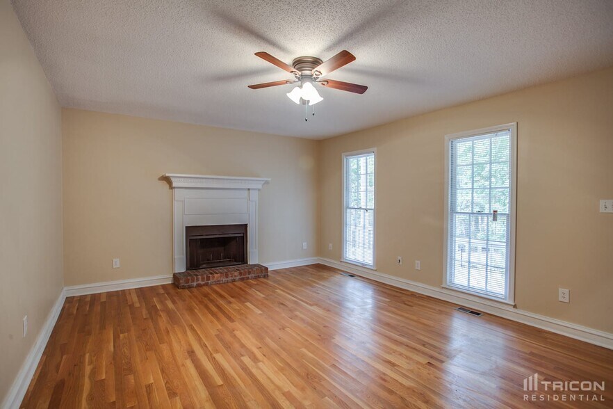 Building Photo - 69 Peach Crossing Dr