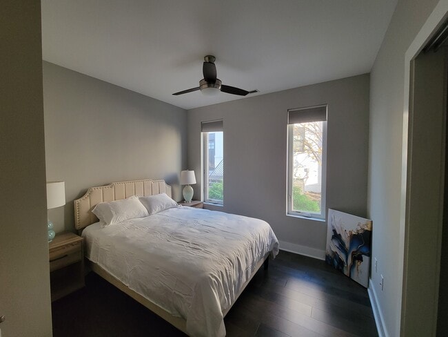 Building Photo - 1020 Pennsylvania Ave