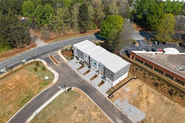 Building Photo - 3575 Overlook Rd NW