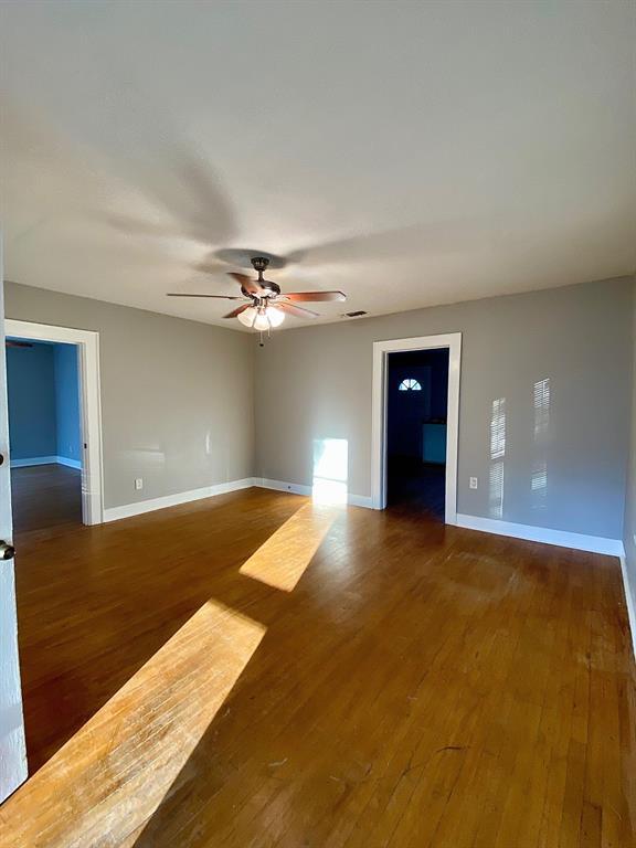 Building Photo - 2737 Canton Dr