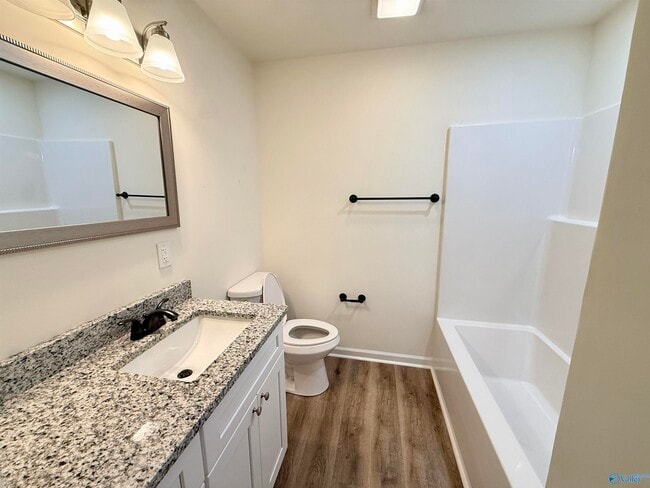 Building Photo - 103 Oakwood Meadows Dr