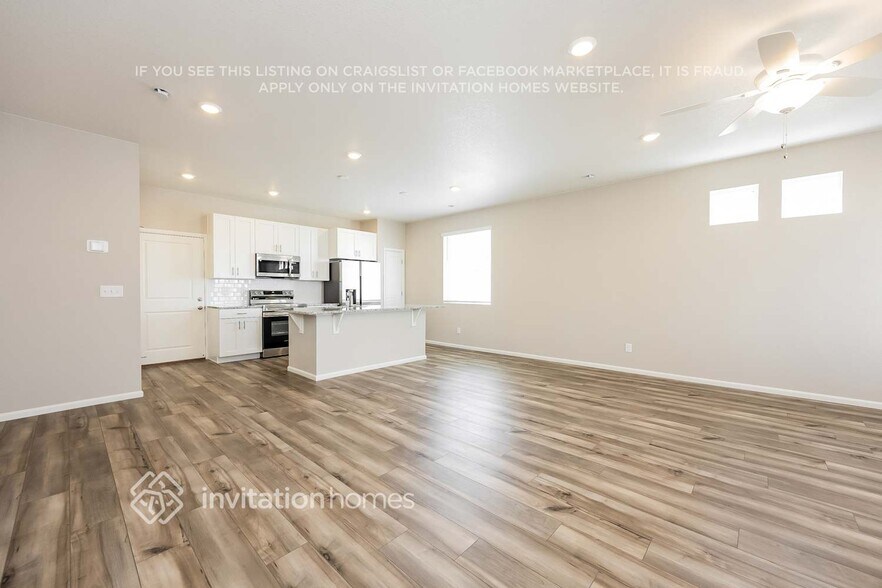 Building Photo - 9207 Oro City Loop