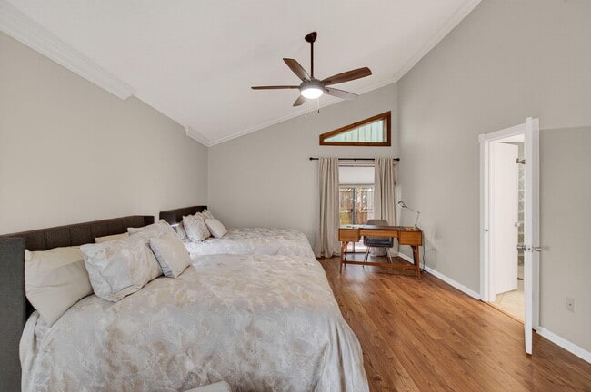 Building Photo - 7745 Stanway Pl