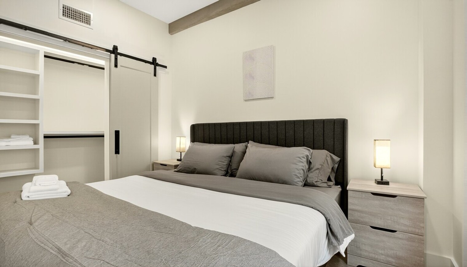 Building Photo - 309 S Boulder Ave