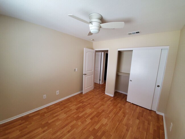 Building Photo - 2175 Condor Dr