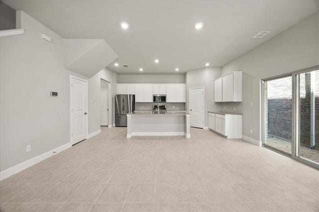 Building Photo - 7621 Sunset Blvd