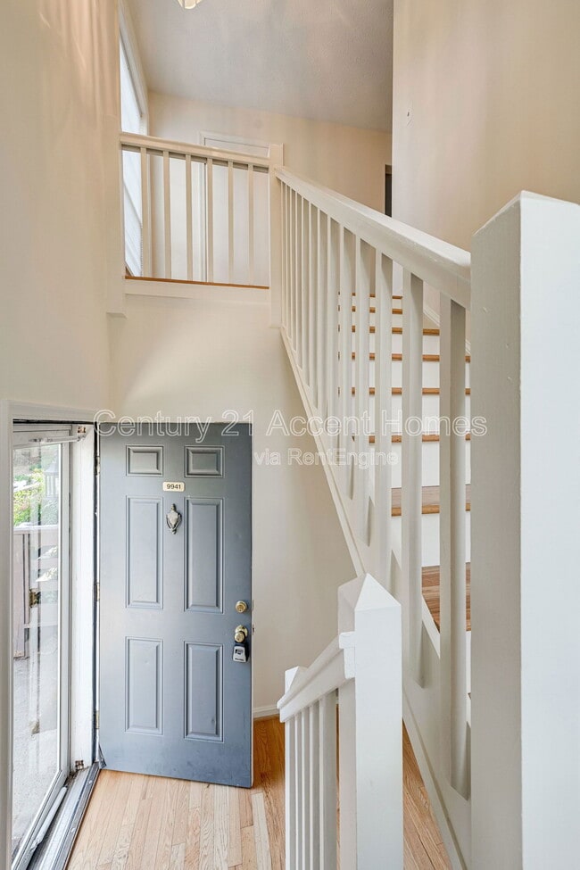 Building Photo - 9941 Oakton Terrace Rd