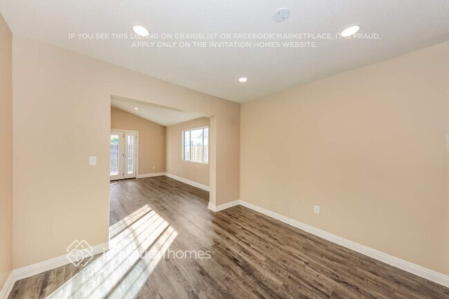 Building Photo - 27855 Brookstone Ave