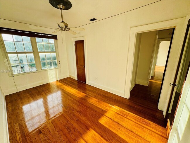 Building Photo - 3224 Biscayne Blvd