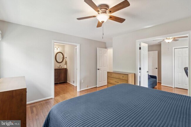 Building Photo - 10901 Spurlock Ct