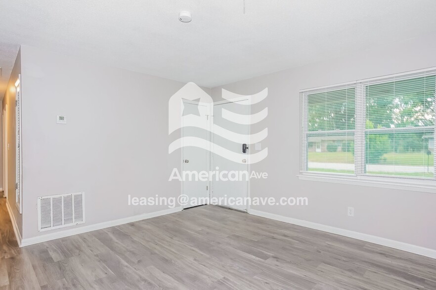 Building Photo - 3429 Winesap Way