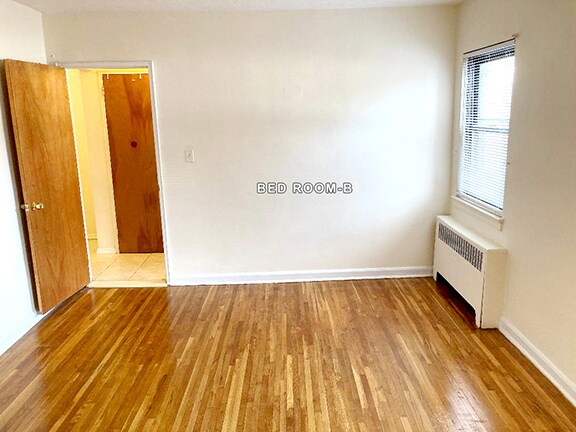 Building Photo - 25614 Hillside Ave