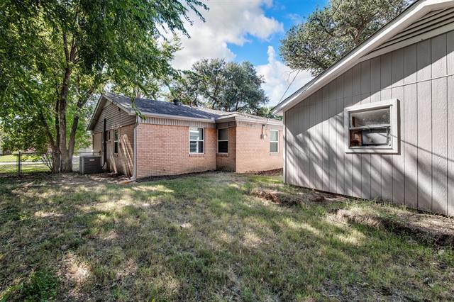 Building Photo - 614 Blueberry Ln