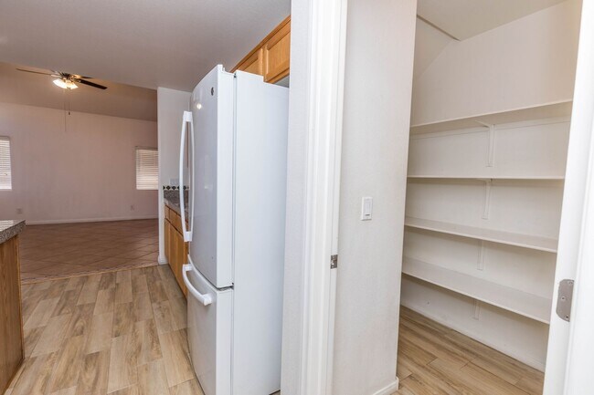 Building Photo - Spacious 3-Bedroom, 2.5-Bath Two-Story Hom...