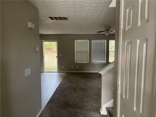 Building Photo - 5549 Sable Way