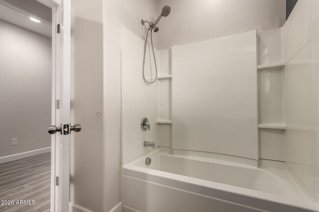 Building Photo - 11204 W Mobile Ln