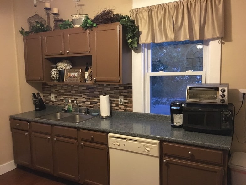 Building Photo - 4180 Glenway Ave