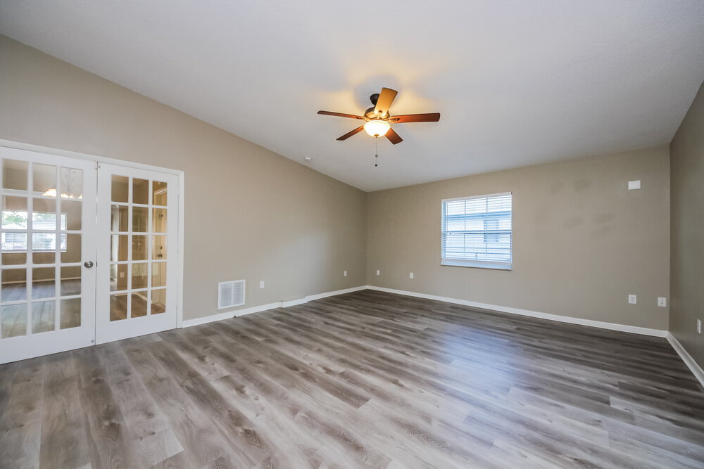 Building Photo - 1719 Orange View Way