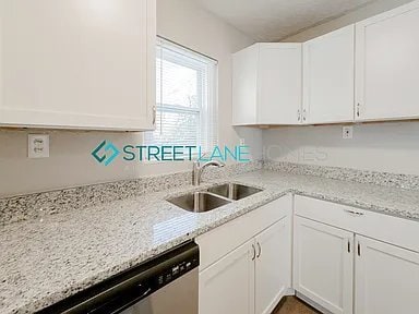 Building Photo - 1272 Laughren Dr