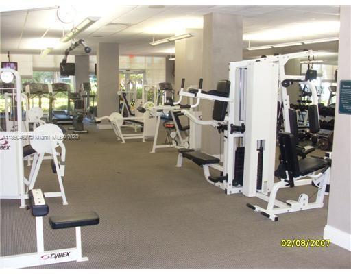 Building Photo - 3000 S Ocean Dr