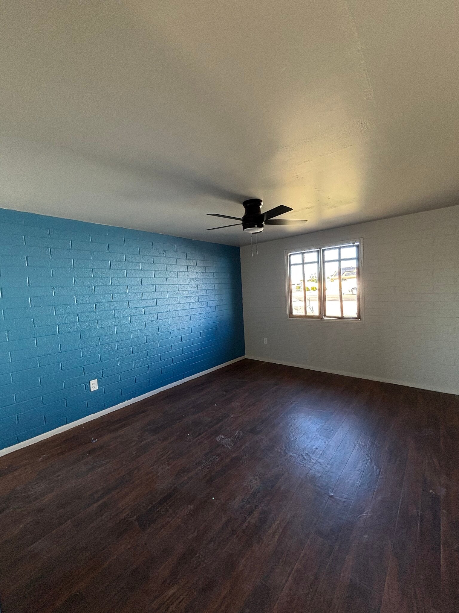 2nd bedroom - 7261 W Camelback Rd