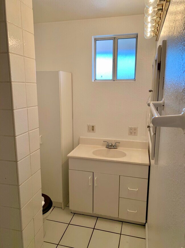 Building Photo - 12239 W Washington Blvd