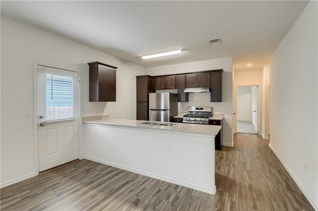 Building Photo - 7213 Tonka Ln