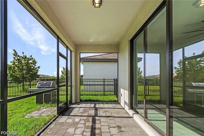 Building Photo - 11151 Timber Creek Dr