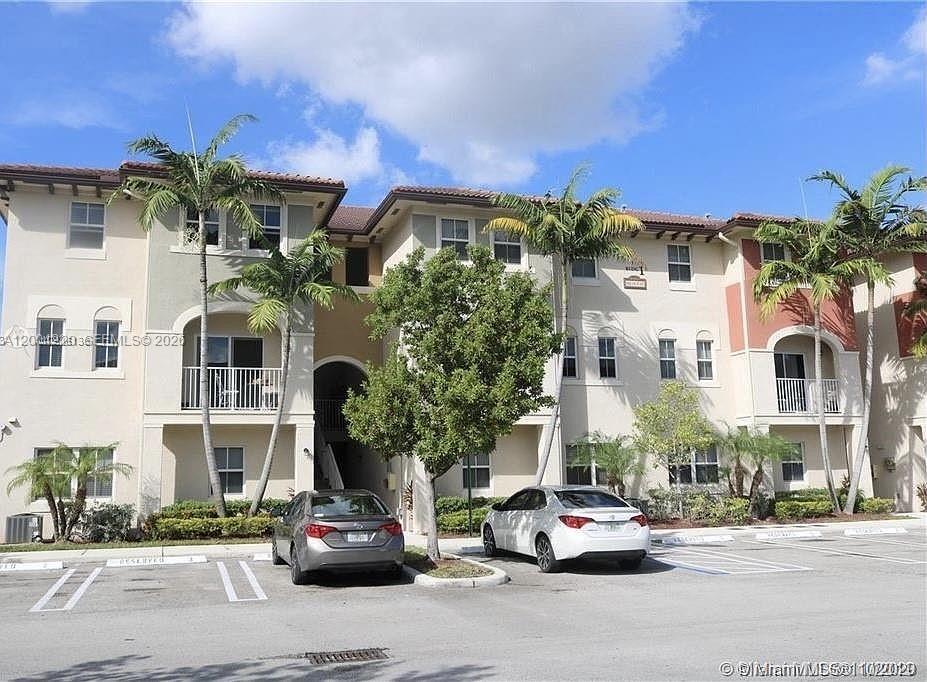 Building Photo - 8900 NW 97th Ave