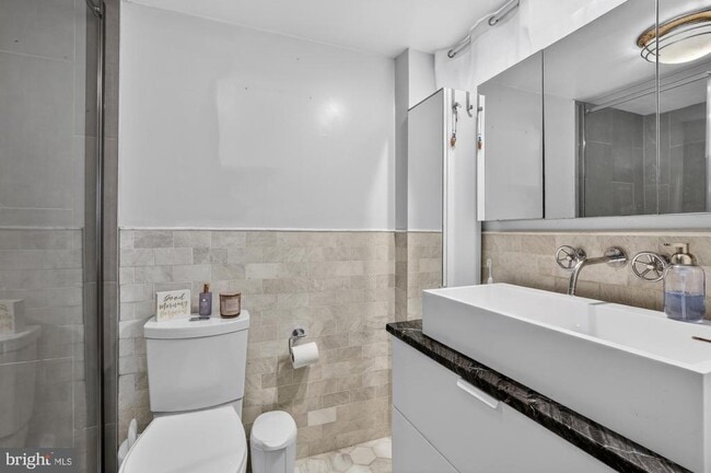 Building Photo - 313 Sage Ln