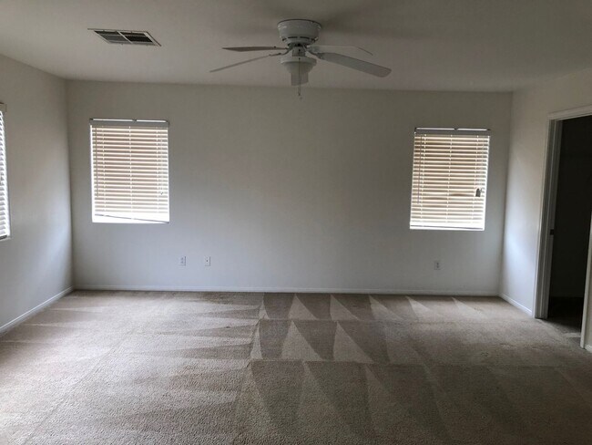Building Photo - Charming 4 BED/3BATH, Home nestled in this beautiful guard-gated Rhodes Ranch Community!