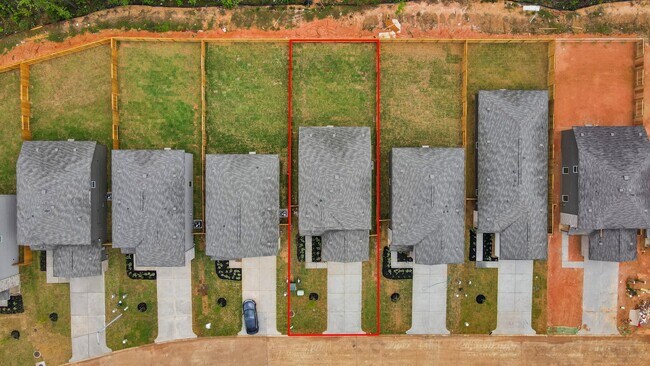 Building Photo - 13499 Sonali Springs Dr