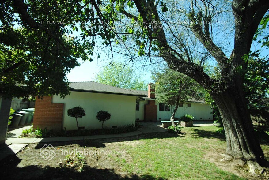 Building Photo - 4736 Cameron Ranch Dr