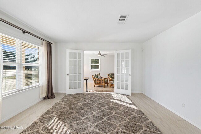 Building Photo - 1006 Tennessee Ave