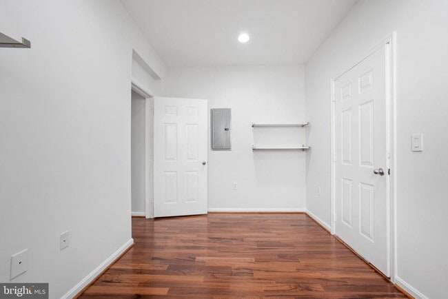 Building Photo - 11325 Aristotle Dr