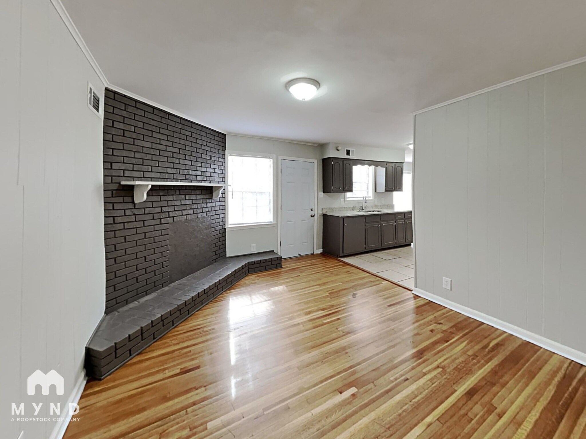 Building Photo - 3281 Whitney Ave